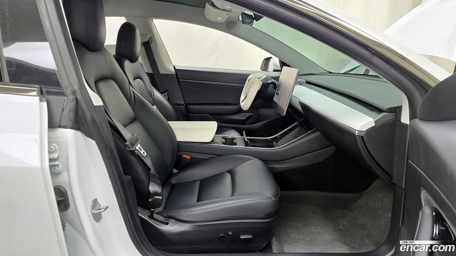 Model 3 Tesla 2020.10-OPTION-015