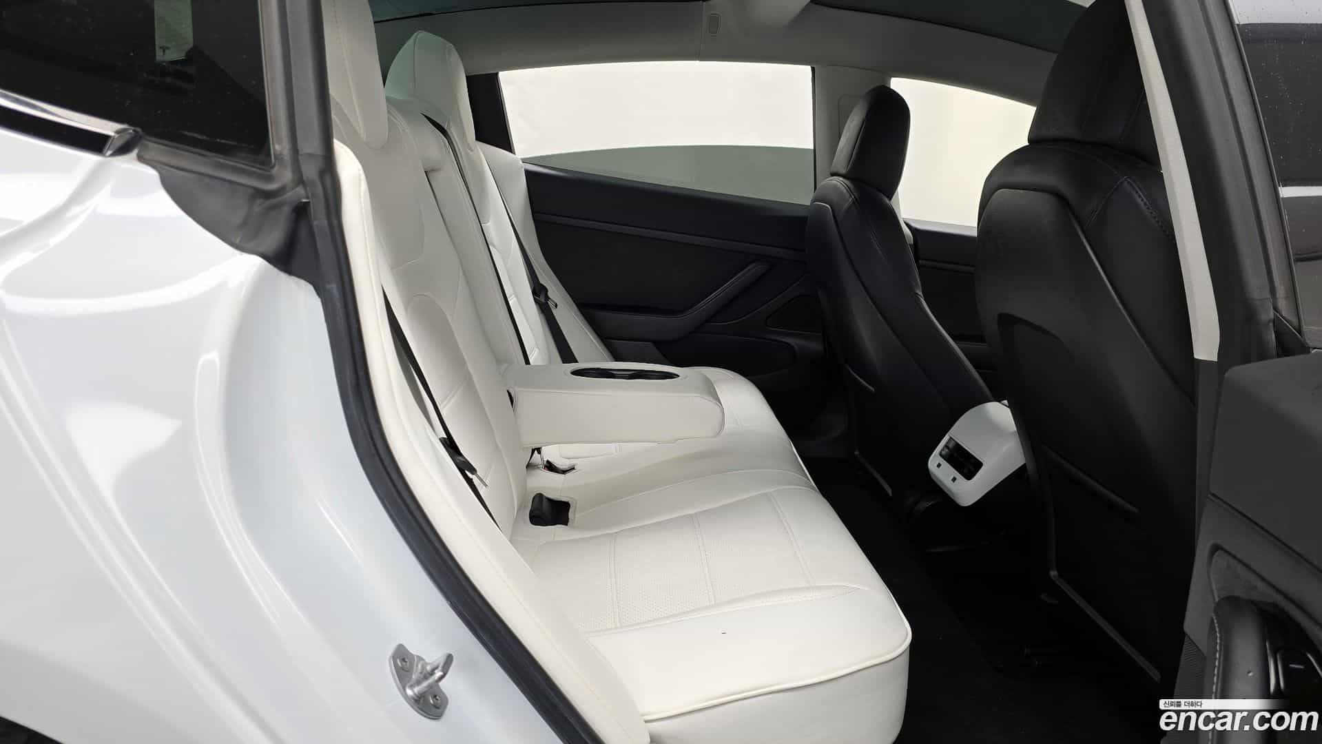 Model 3 Tesla 2020.10-OPTION-016