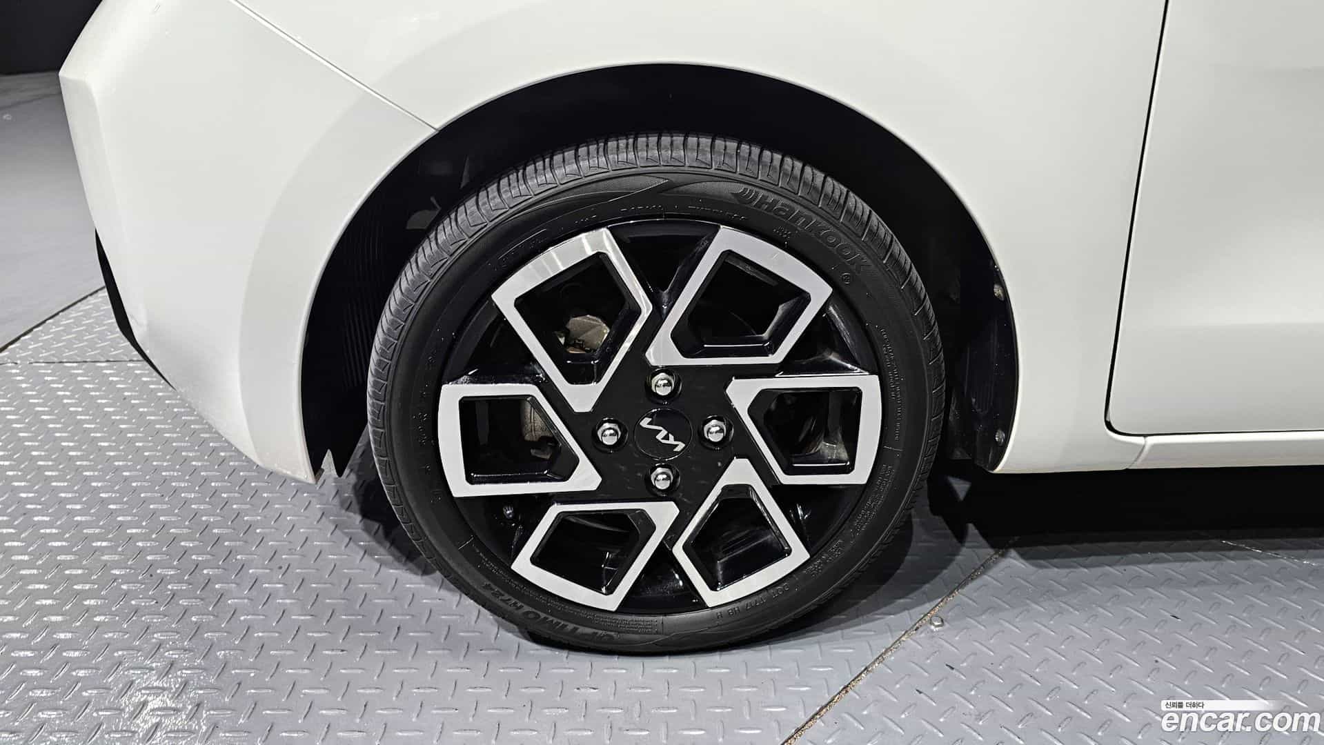 RAY Kia 2023.0-OUTER-005