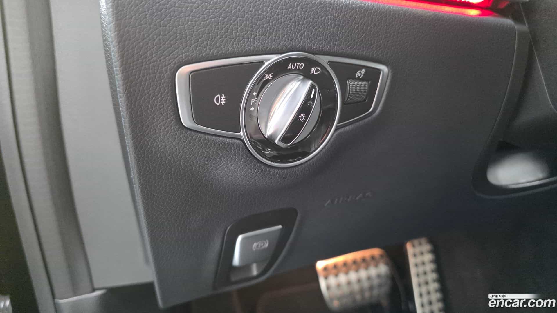 E-Class Mercedes-Benz 2017.8-OPTION-024
