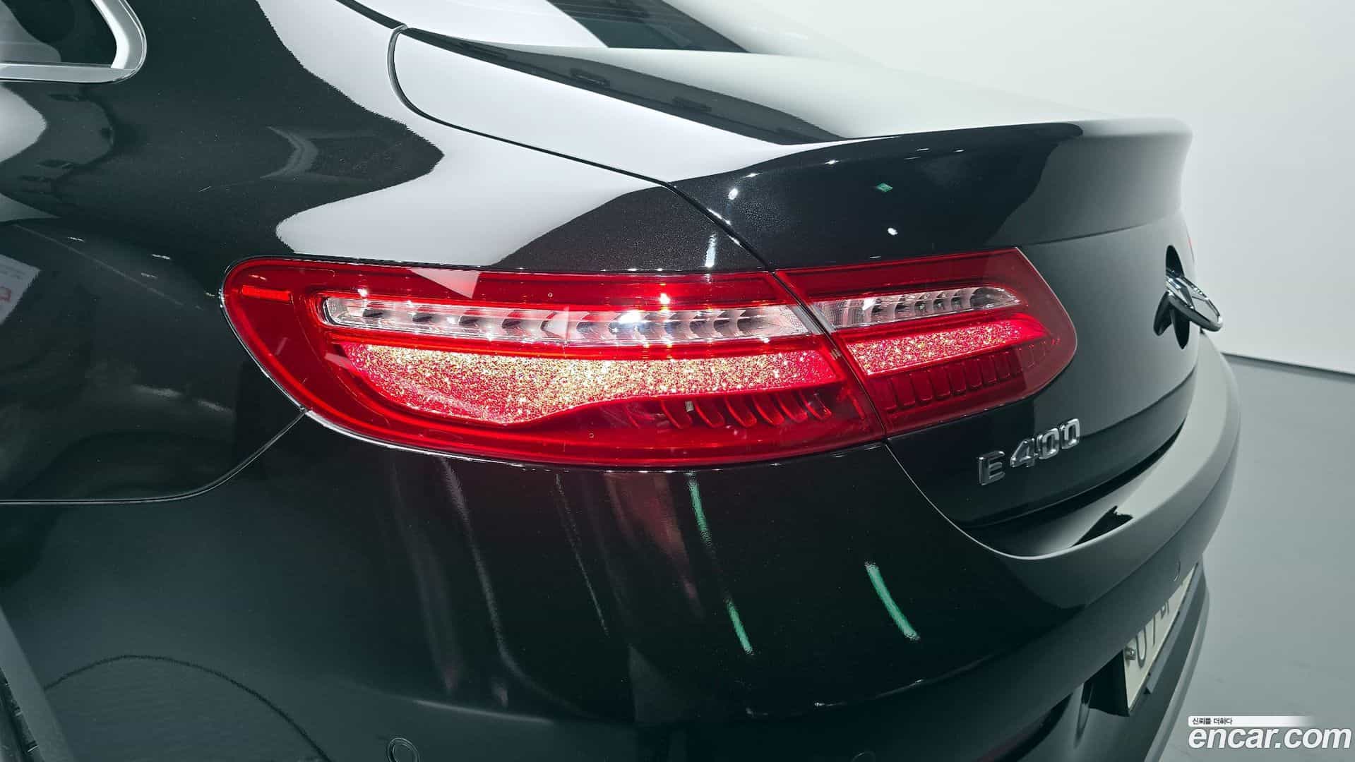 E-Class Mercedes-Benz 2017.8-OUTER-033