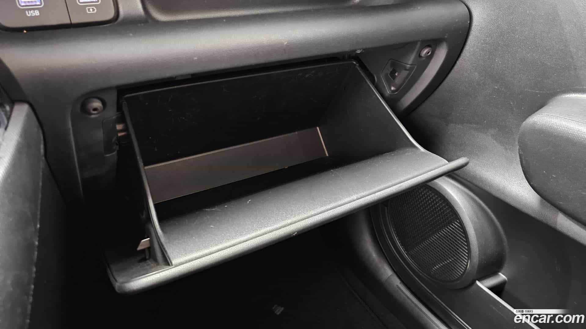 Casper Hyundai 2022.2-INNER-036