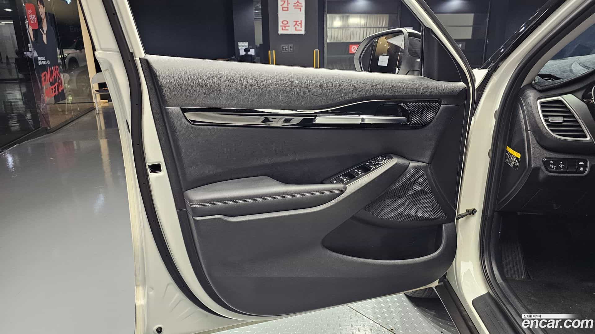 Seltos Kia 2019.9-INNER-034