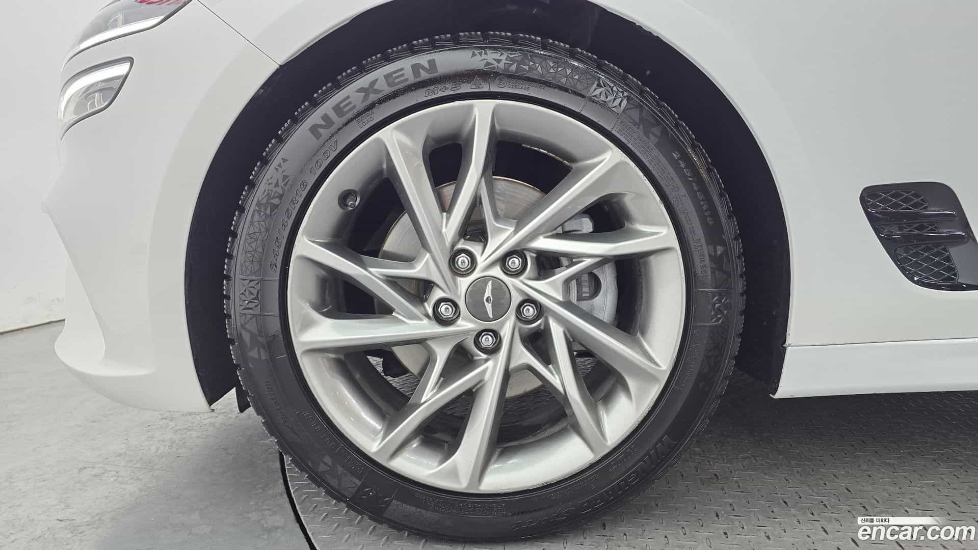G70 Genesis 2022.8-OUTER-005