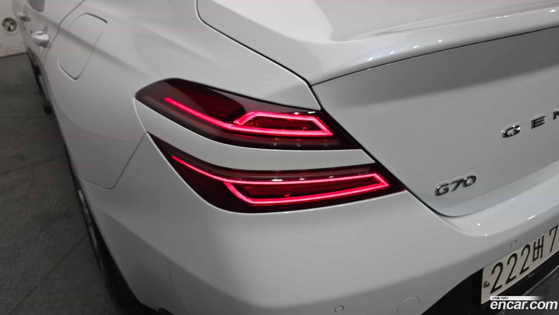 G70 Genesis 2022.8-OUTER-033