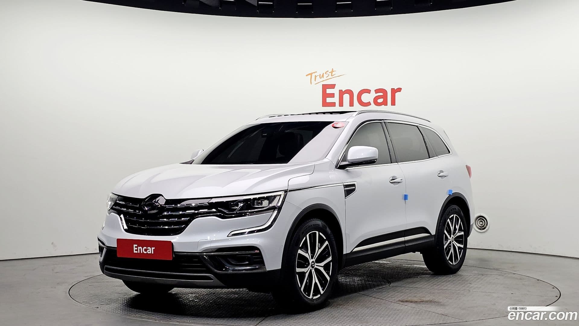 Main__Slider__Photo:QM6 Renault Korea 2019.5-0
