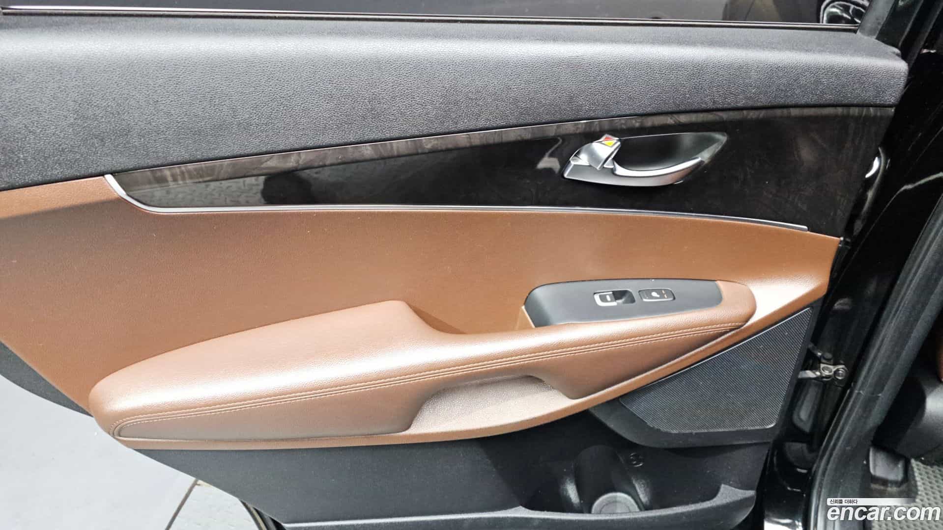 Sorento Kia 2015.10-INNER-035