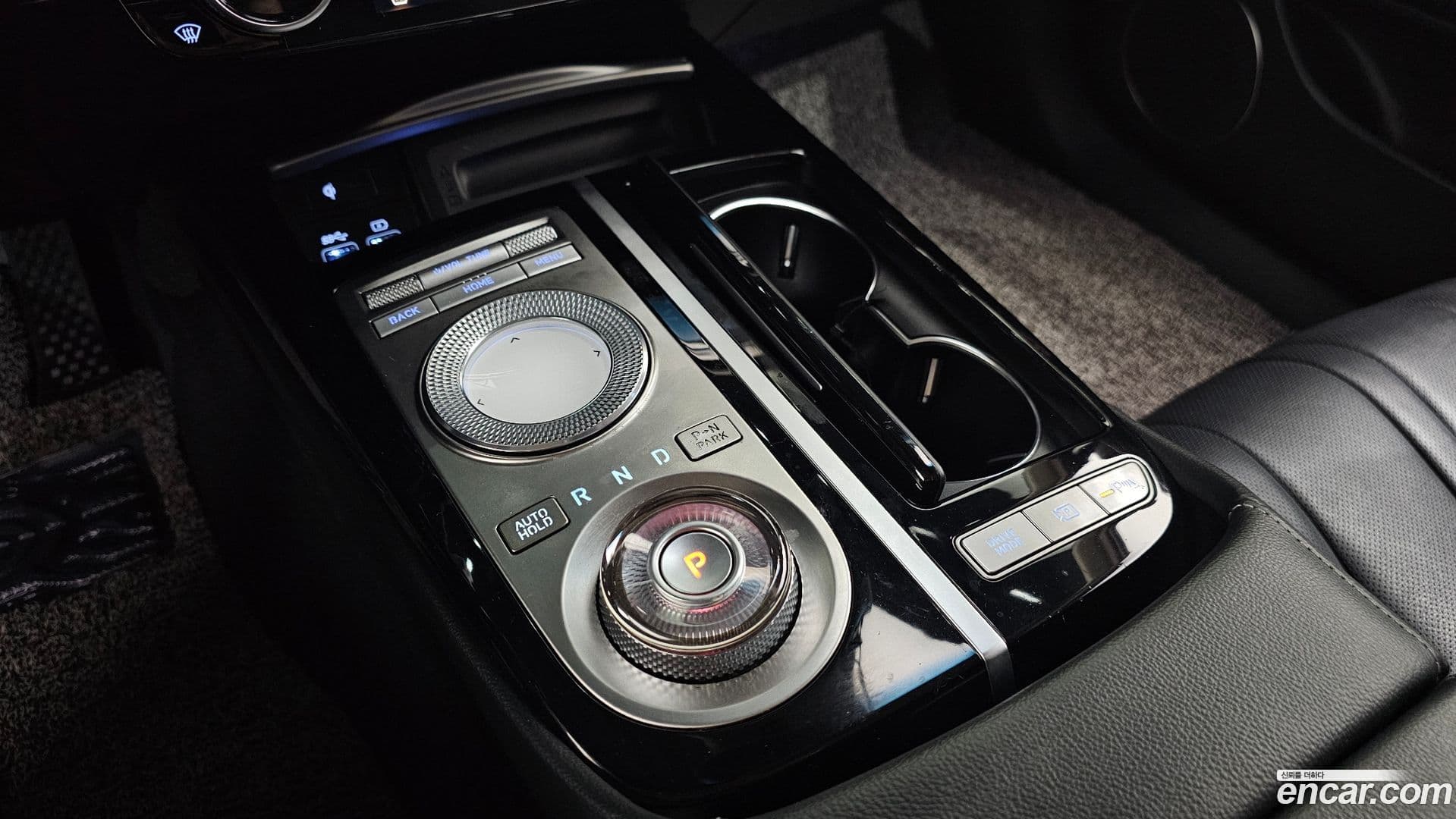 Main__Slider__Photo:G80 Genesis 2021.7-8