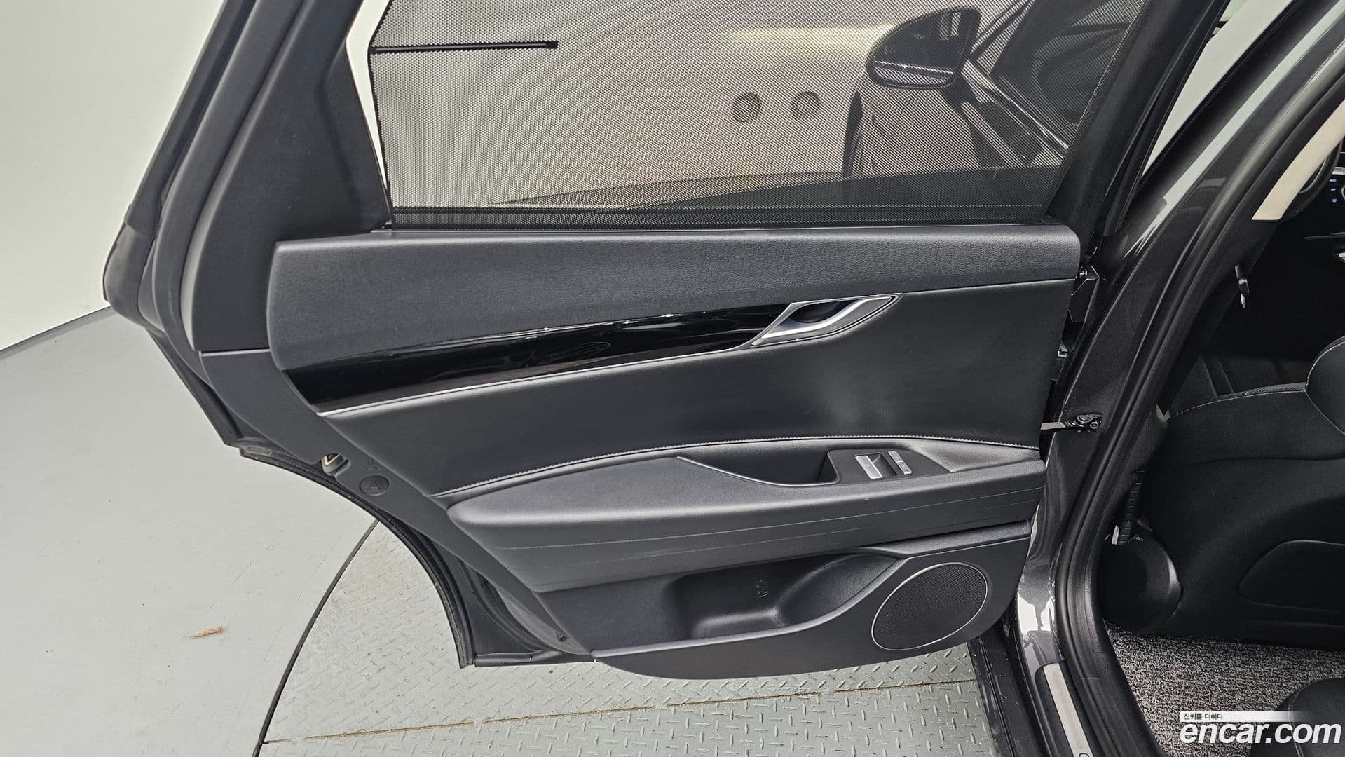 Main__Slider__Photo:G80 Genesis 2021.7-24