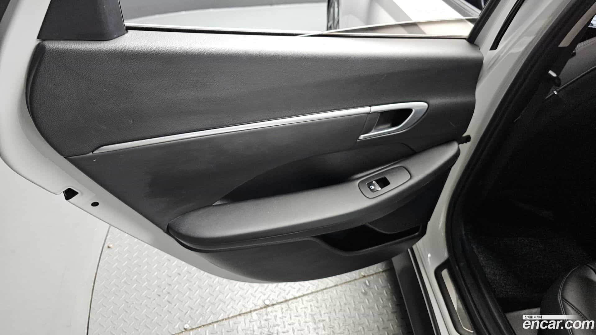 Sonata Hyundai 2019.5-INNER-035