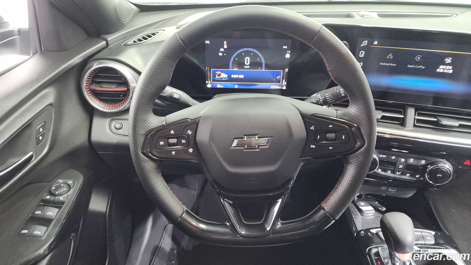 Trax Chevrolet 2024.8-OPTION-017