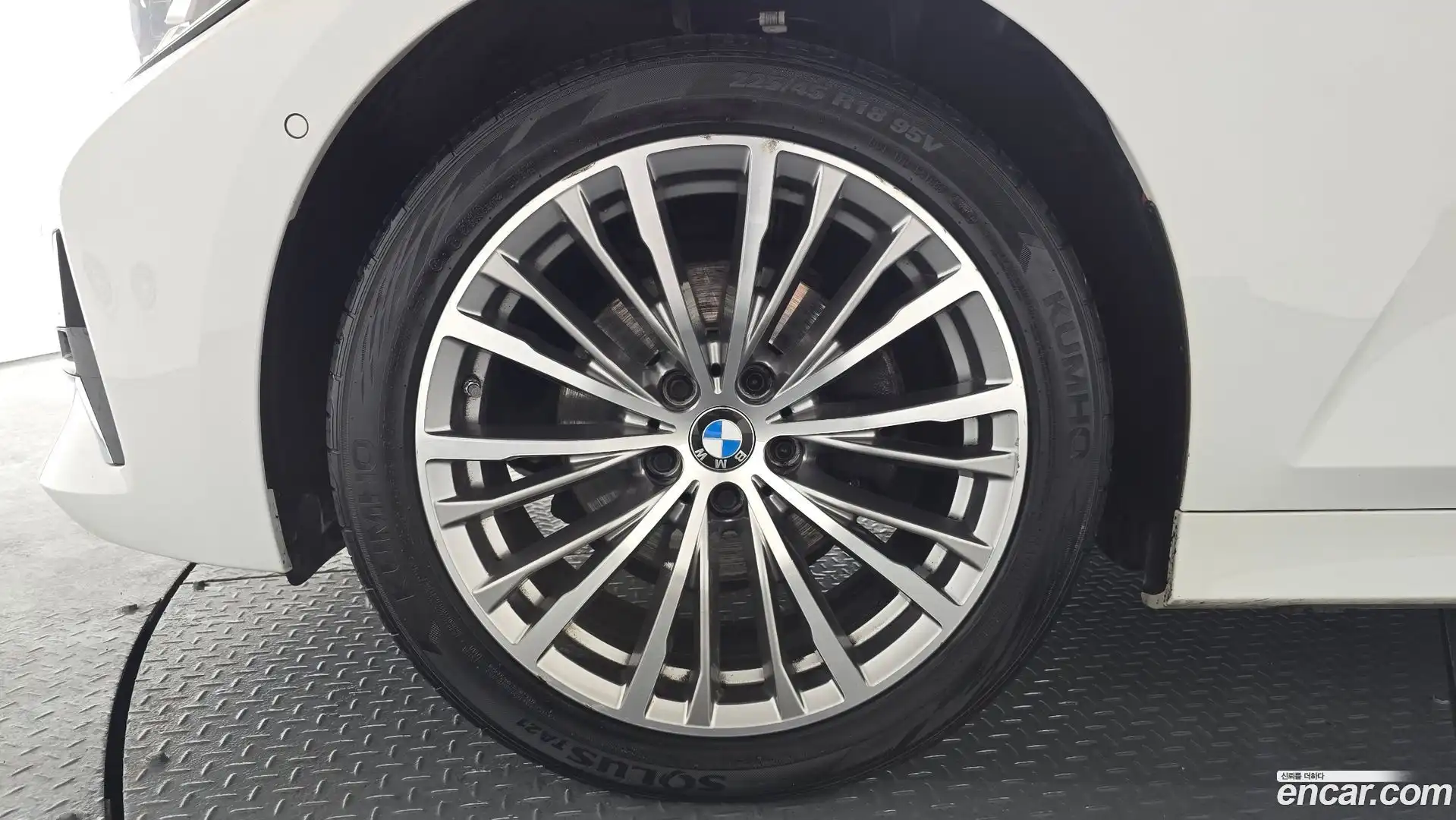 3-Series BMW 2021.5-OUTER-005
