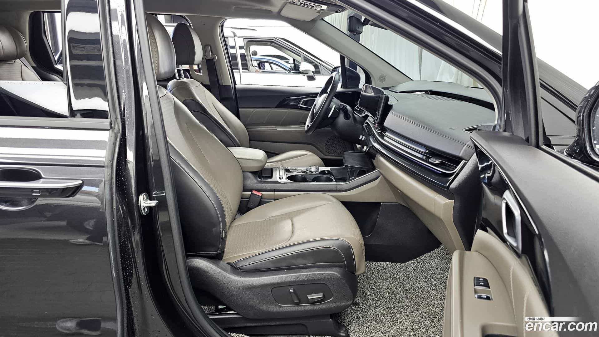 Canival Kia 2023.11-OPTION-015
