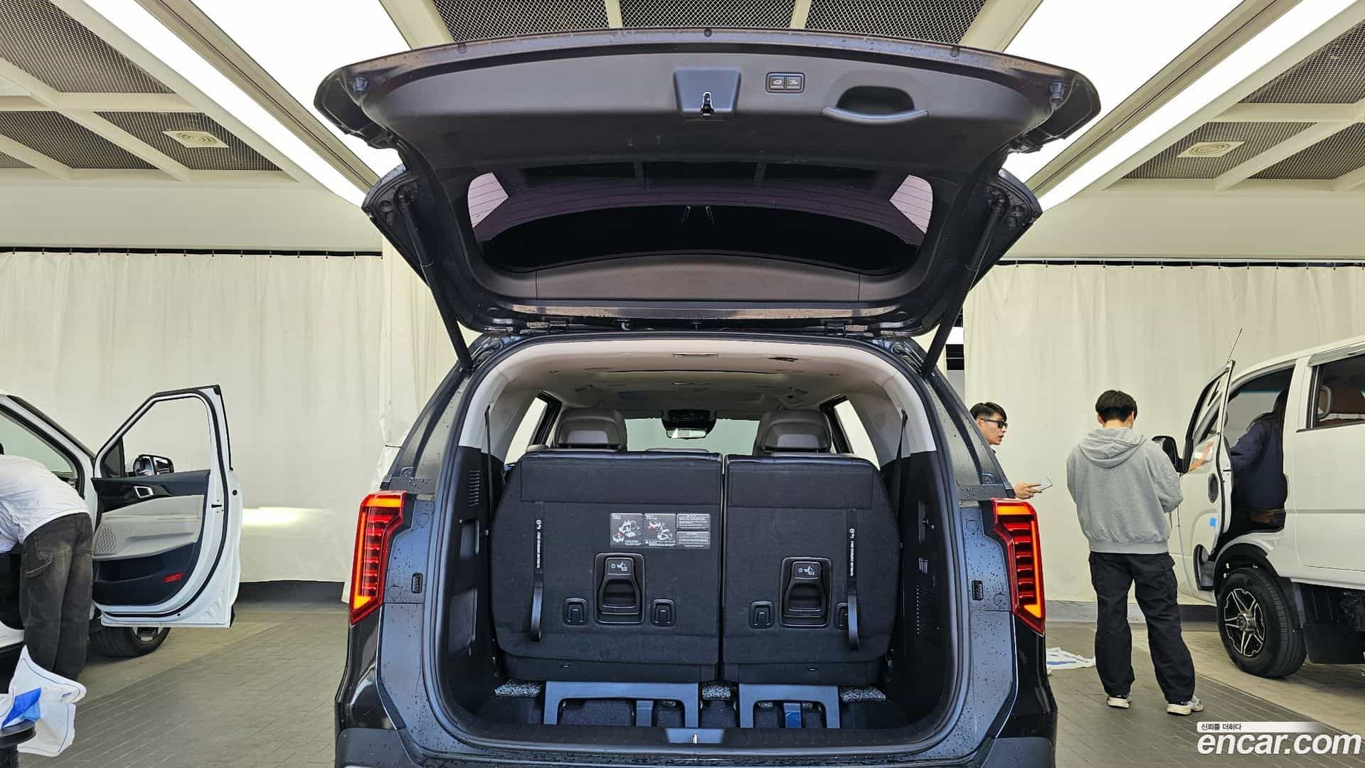 Canival Kia 2023.11-OPTION-024