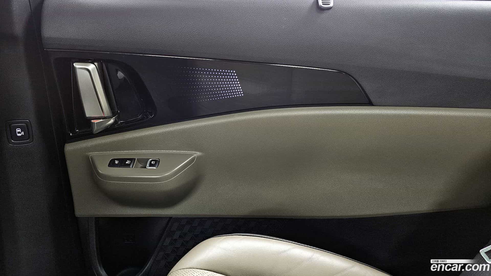 Canival Kia 2023.11-INNER-035