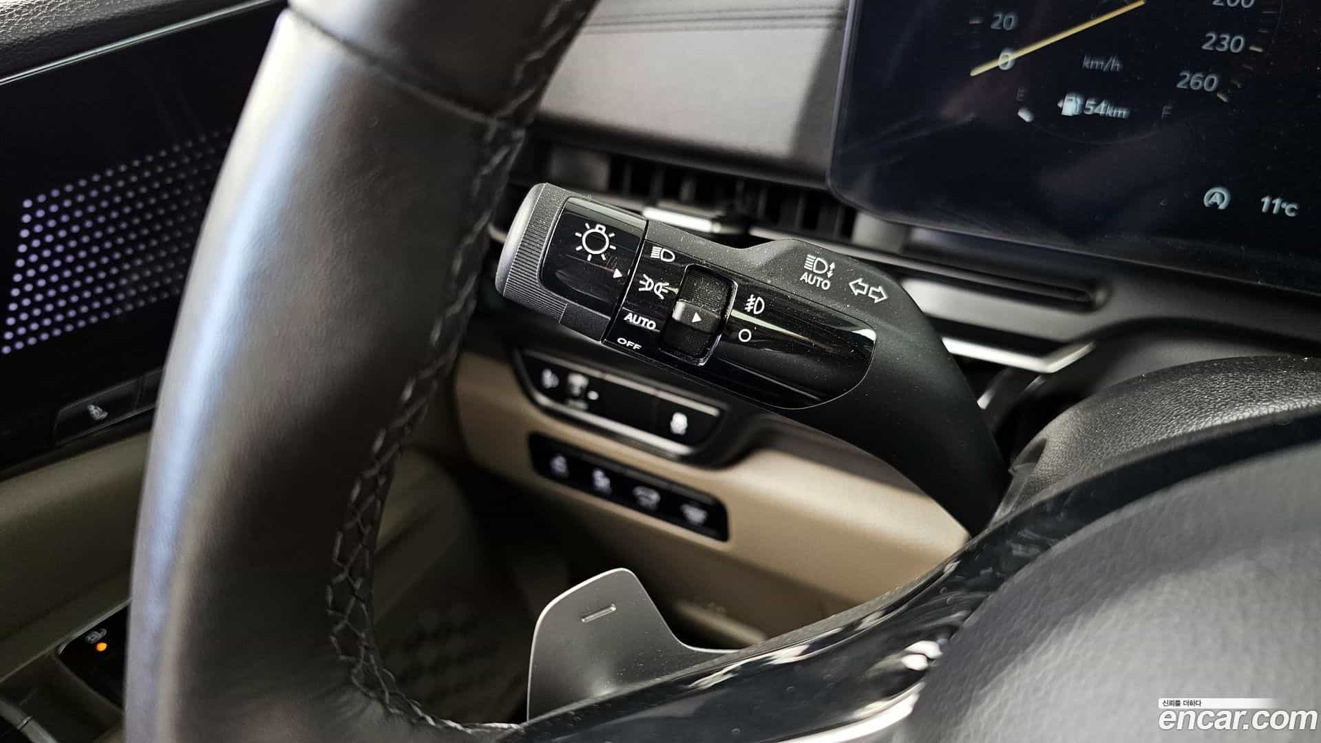 Canival Kia 2023.11-OPTION-046