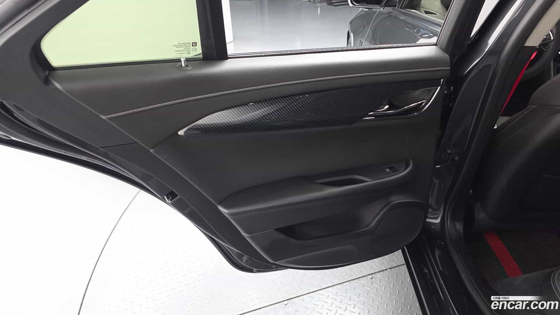 ATS Cadillac 2018.9-INNER-035