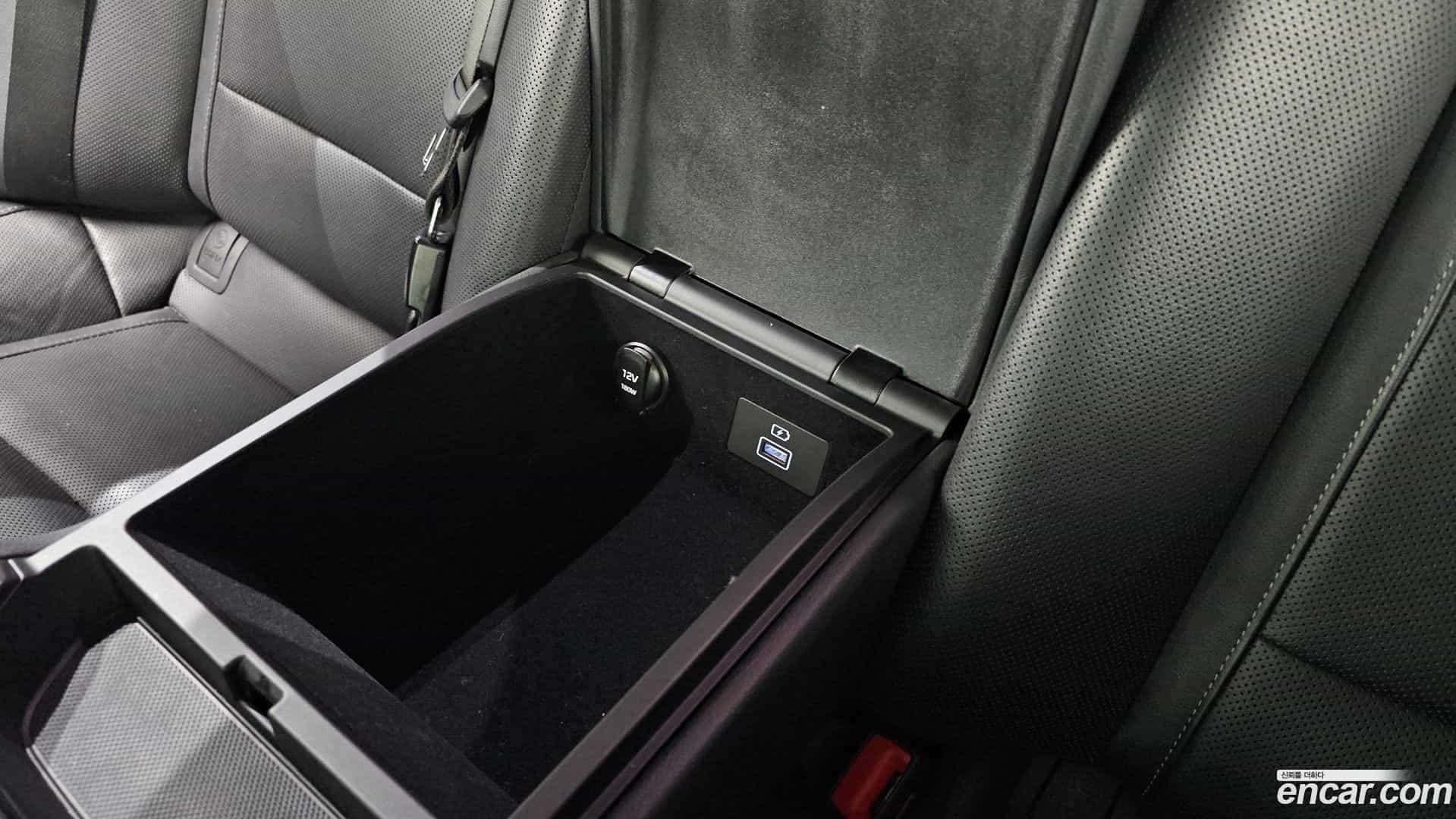 Grandeur Hyundai 2018.7-OPTION-016