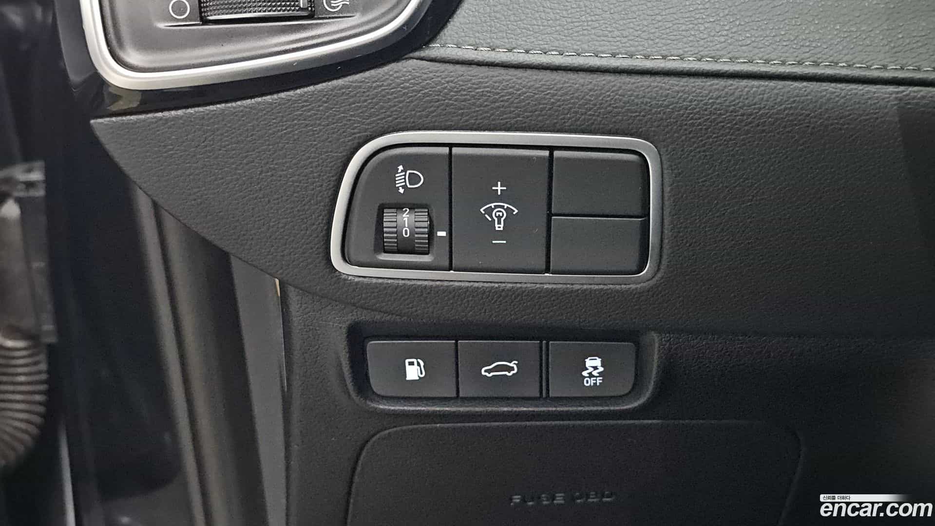 Grandeur Hyundai 2018.7-OPTION-022