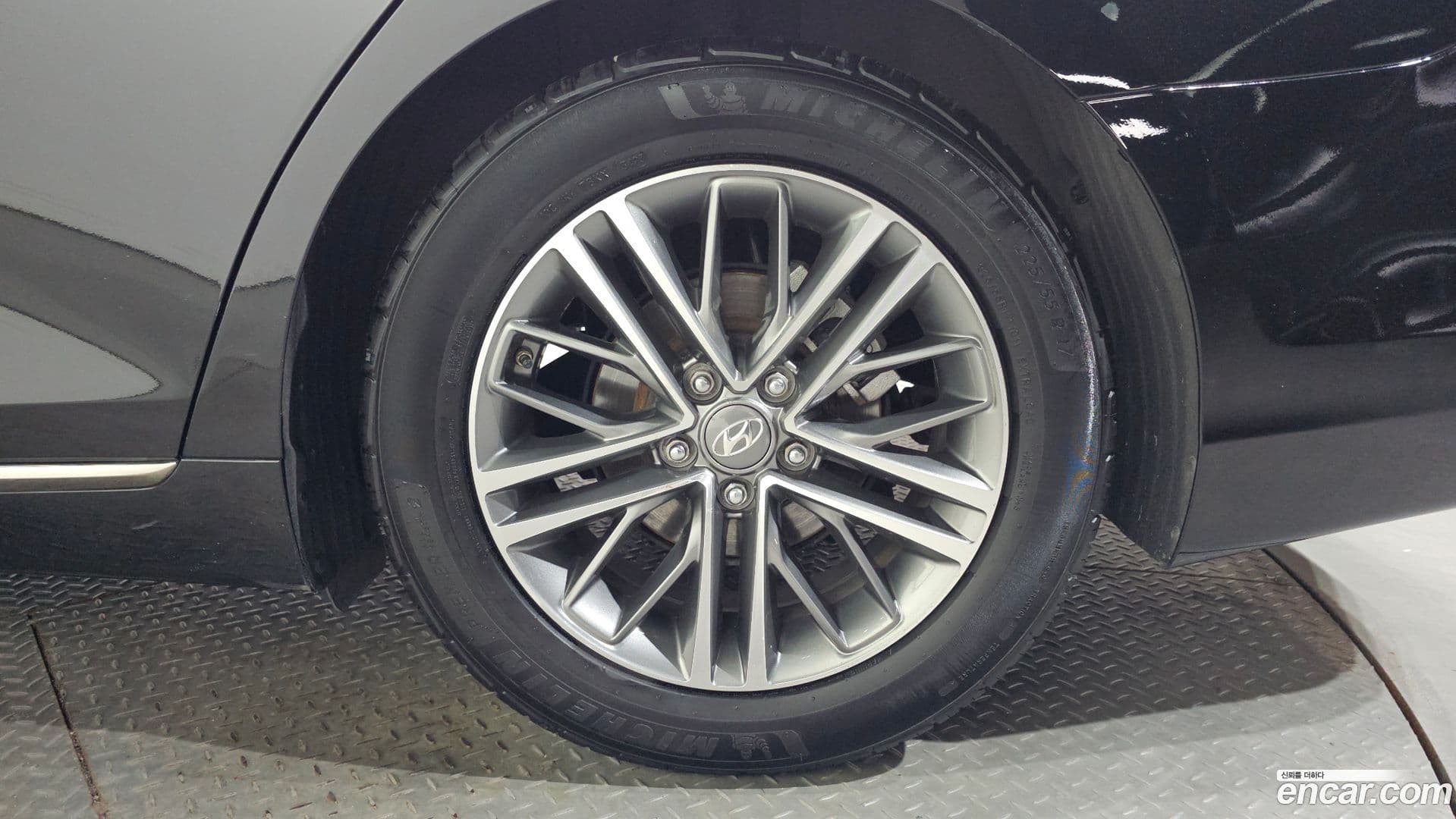Main__Slider__Photo:Grandeur Hyundai 2018.7-20
