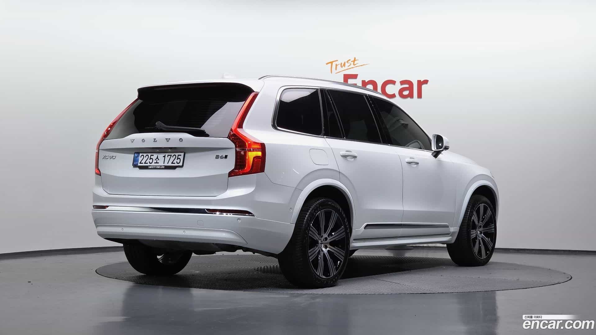 XC90 Volvo 2025.3-OUTER-002