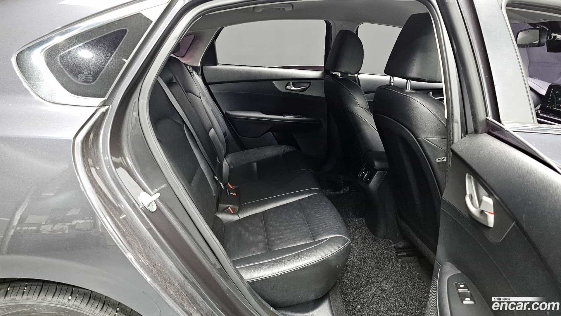 K3 Kia 2018.9-OPTION-015