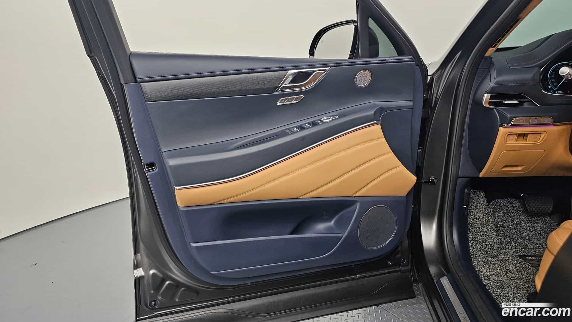 GV80 Genesis 2023.7-INNER-034