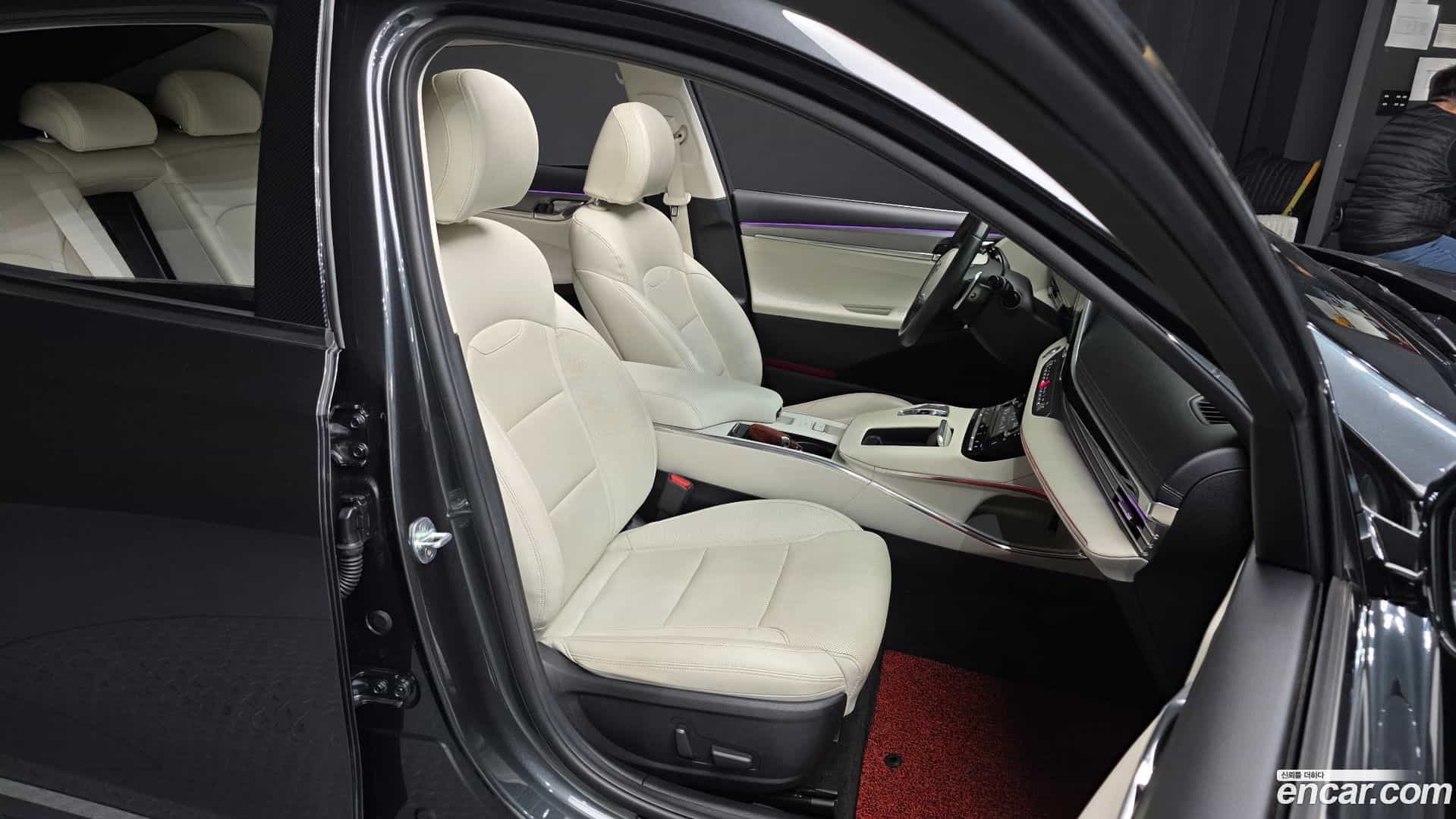 Grandeur Hyundai 2021.6-OPTION-016