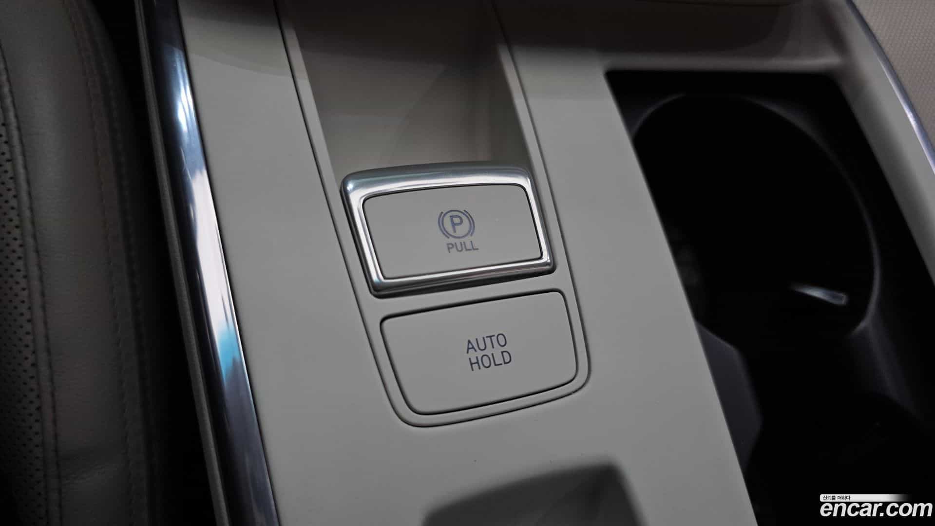Grandeur Hyundai 2021.6-OPTION-042