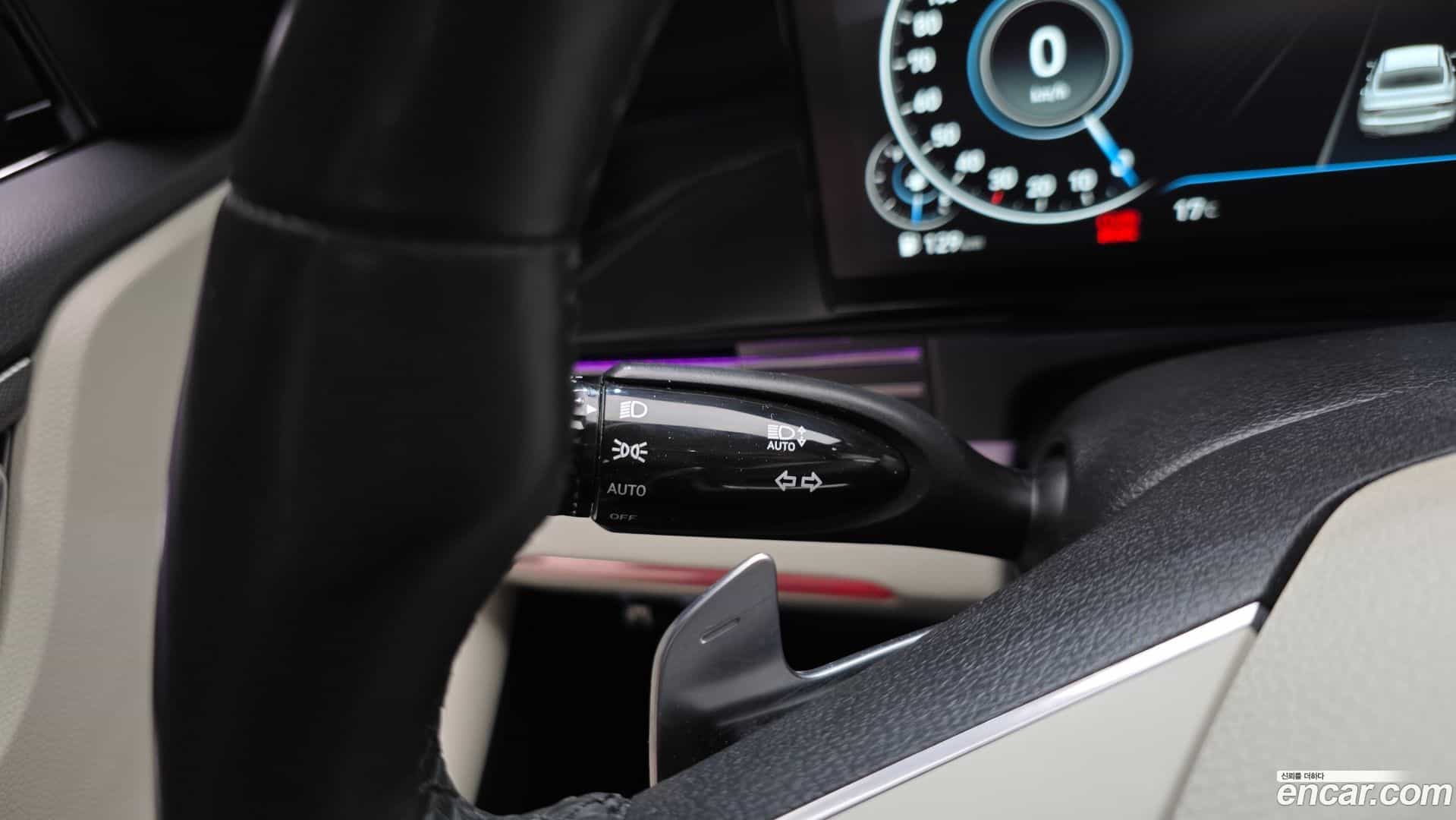 Grandeur Hyundai 2021.6-OPTION-047