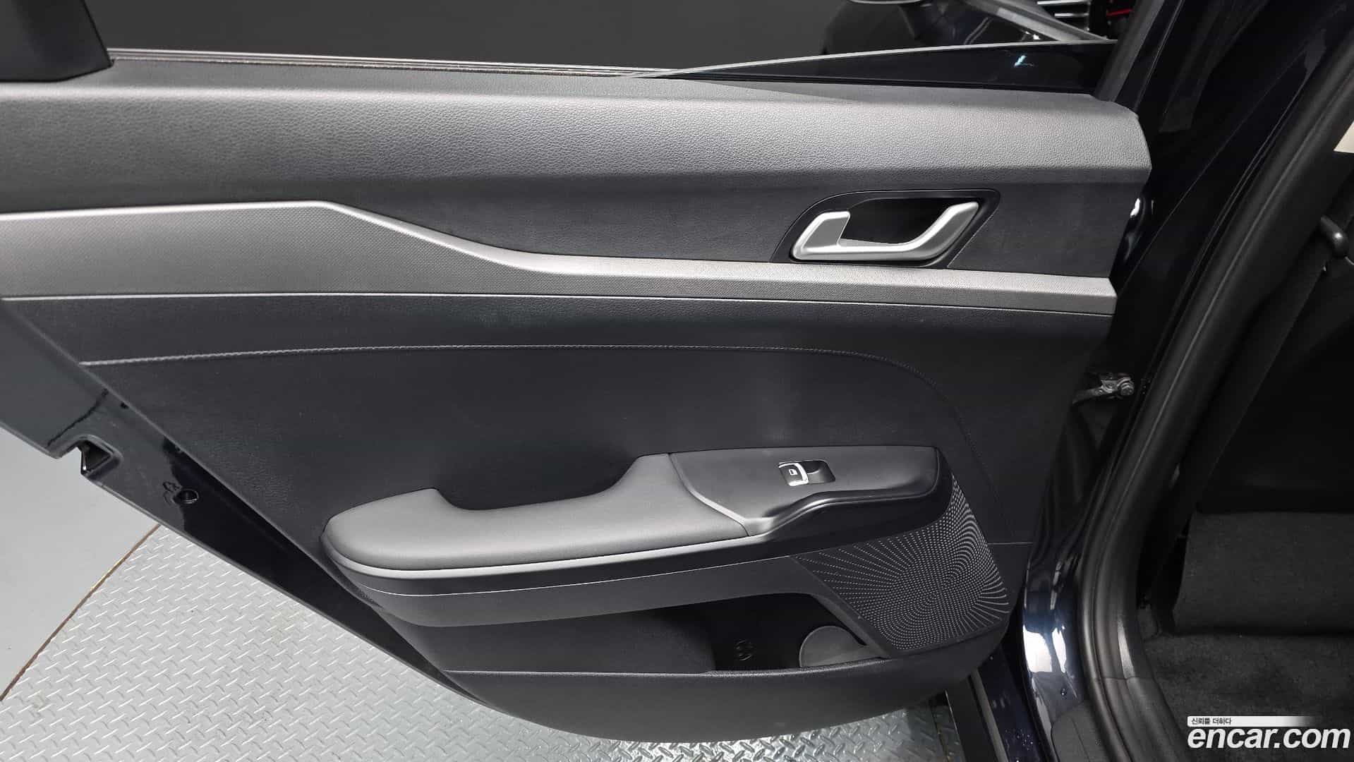 K5 Kia 2022.2-INNER-035