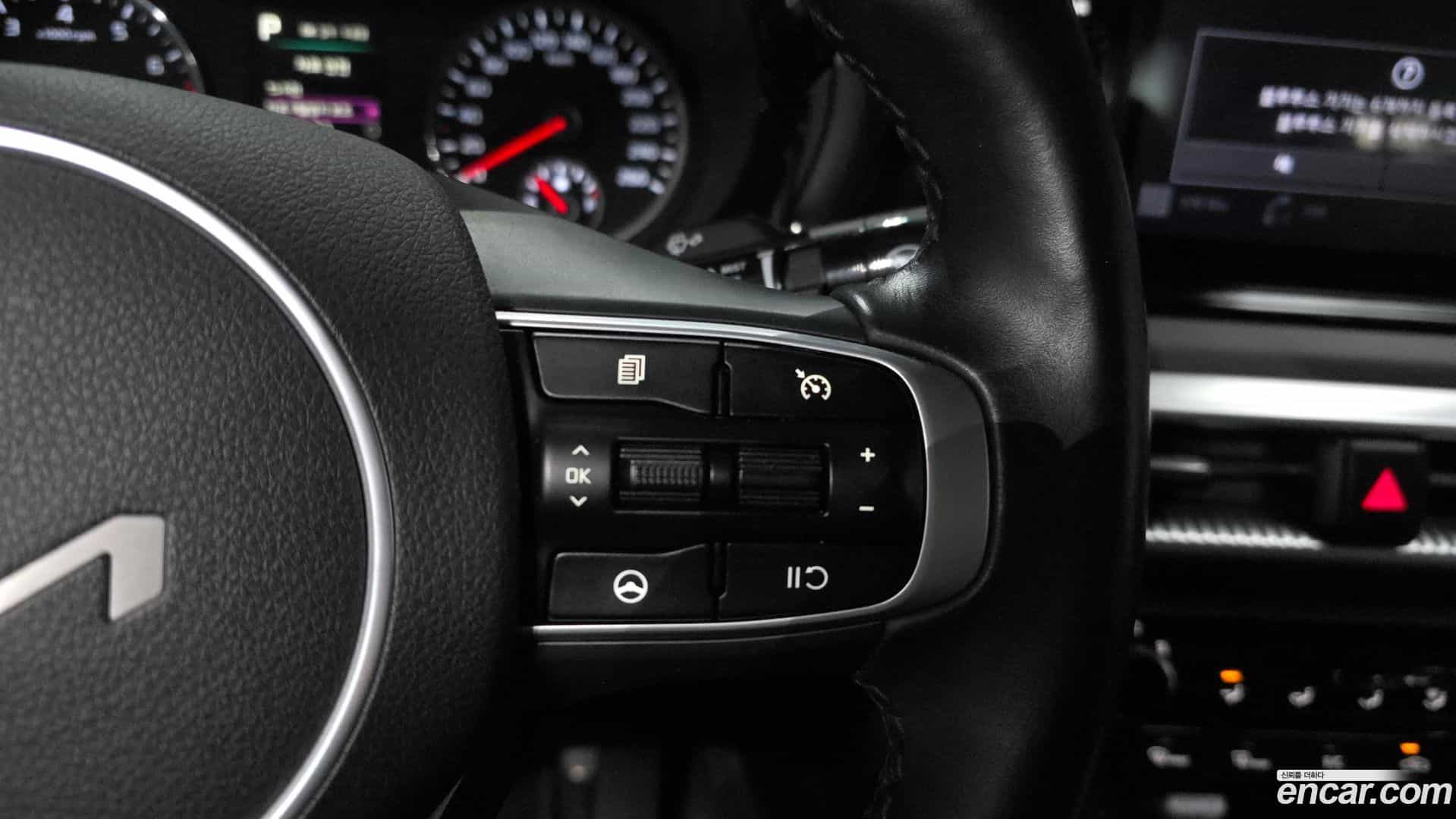 K5 Kia 2022.2-OPTION-044