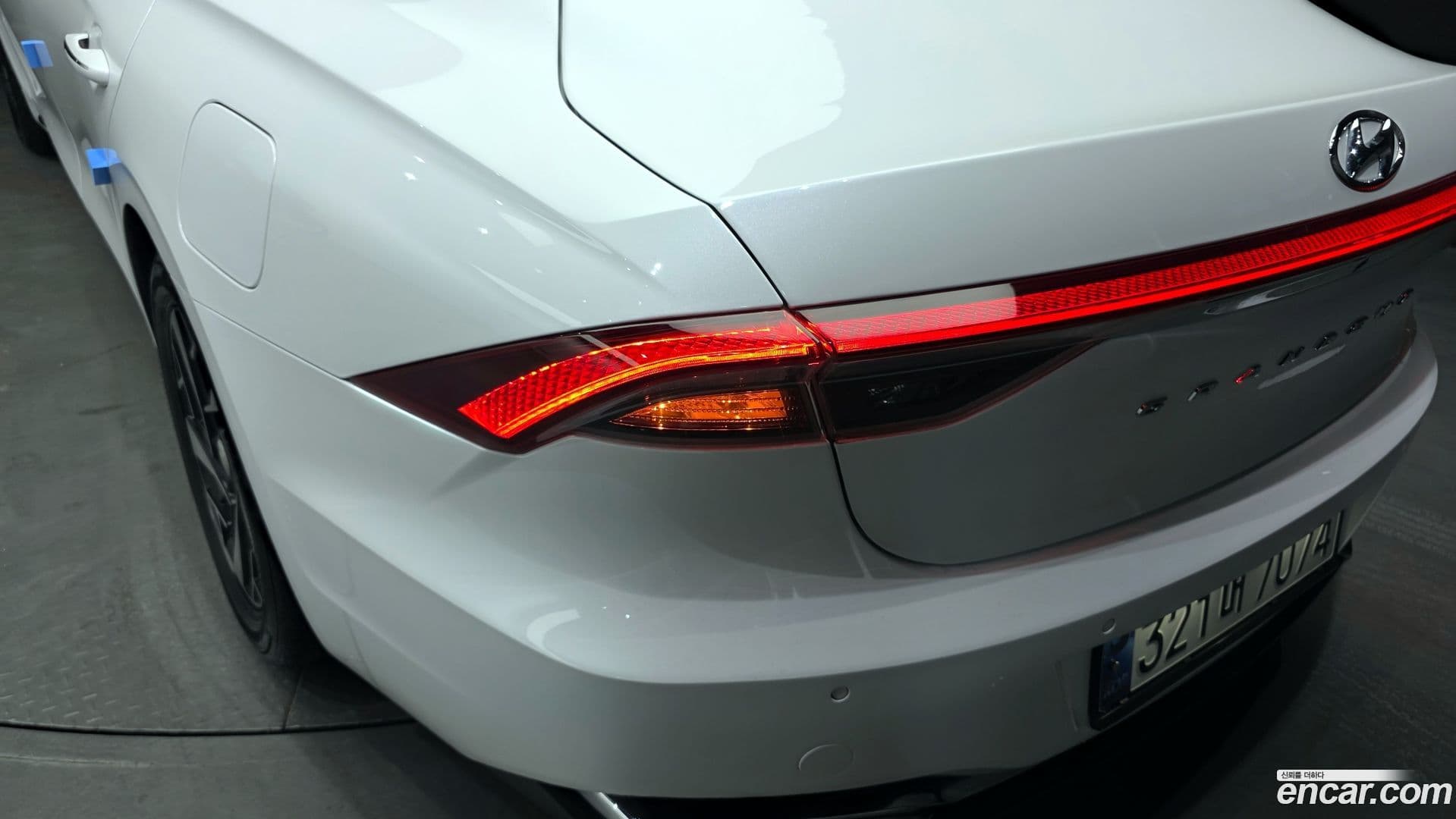 Main__Slider__Photo:Grandeur Hyundai 2022.2-22