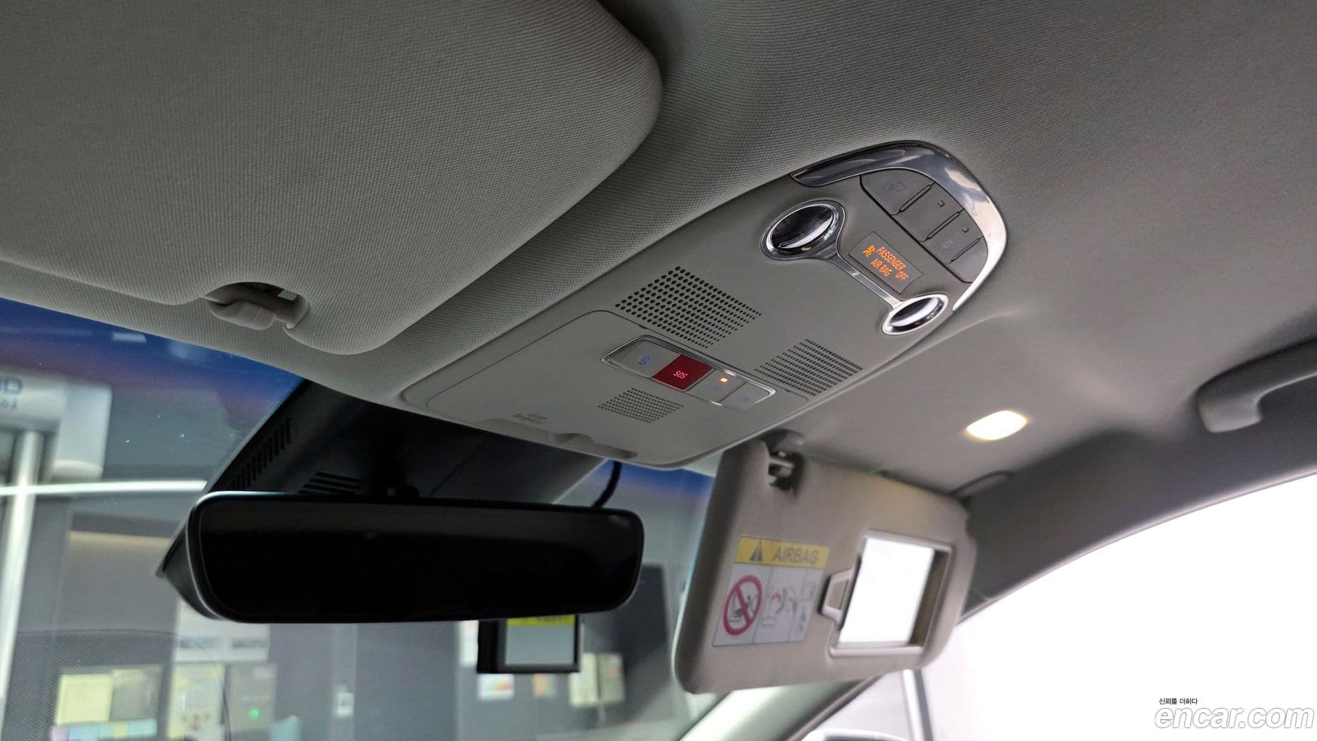 Main__Slider__Photo:Grandeur Hyundai 2022.2-27