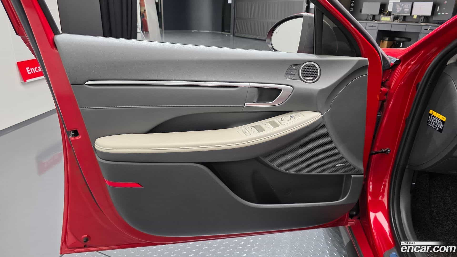 Sonata Hyundai 2019.4-INNER-034