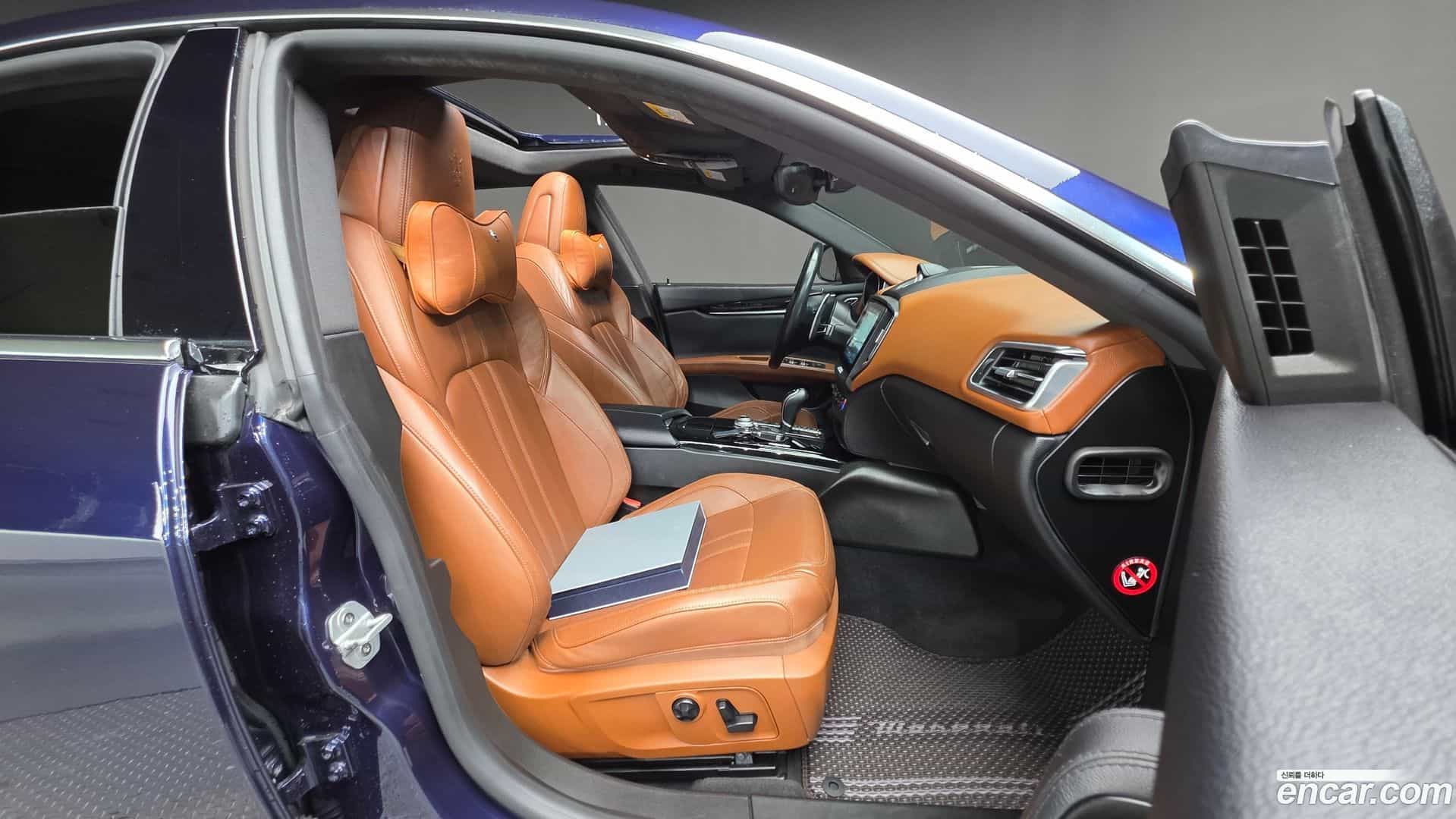 Ghibli Maserati 2017.9-INNER-010