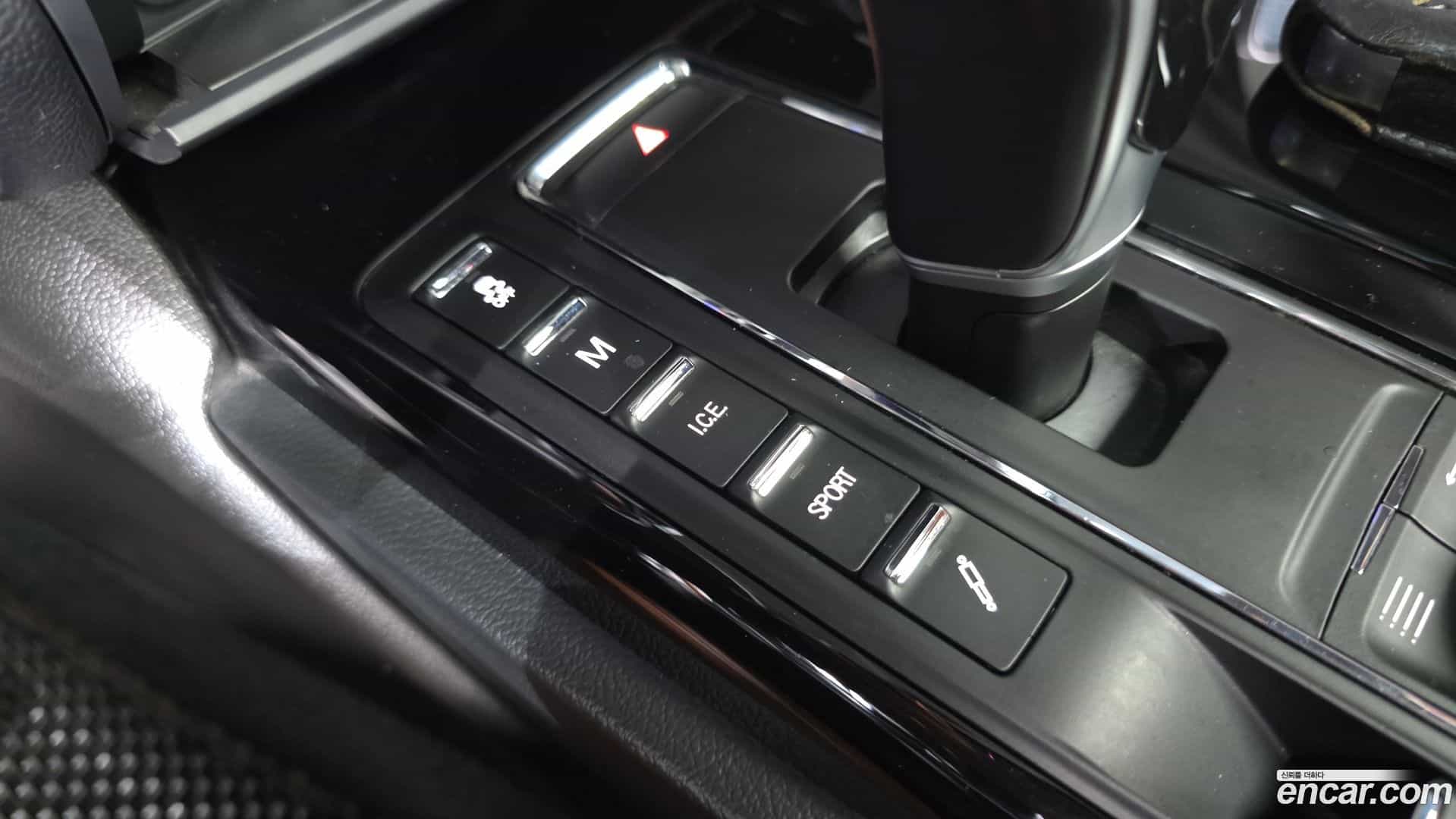 Ghibli Maserati 2017.9-OPTION-020