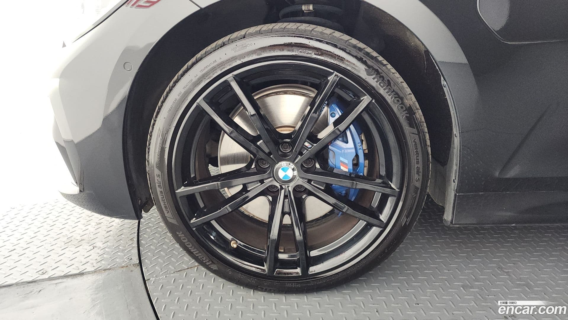 Main__Slider__Photo:3-Series BMW 2021.5-4