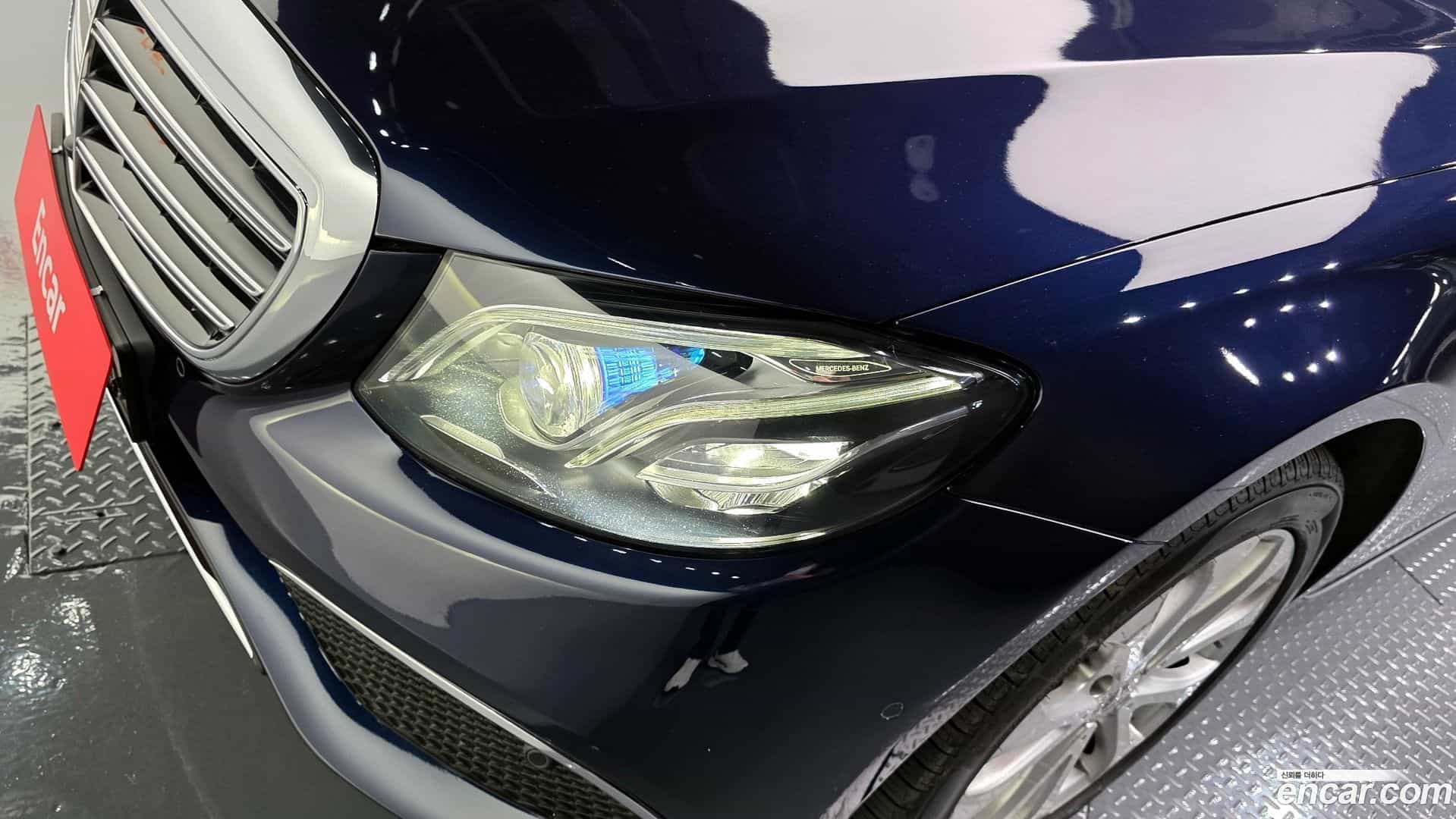 E-Class Mercedes-Benz 2019.6-OUTER-032