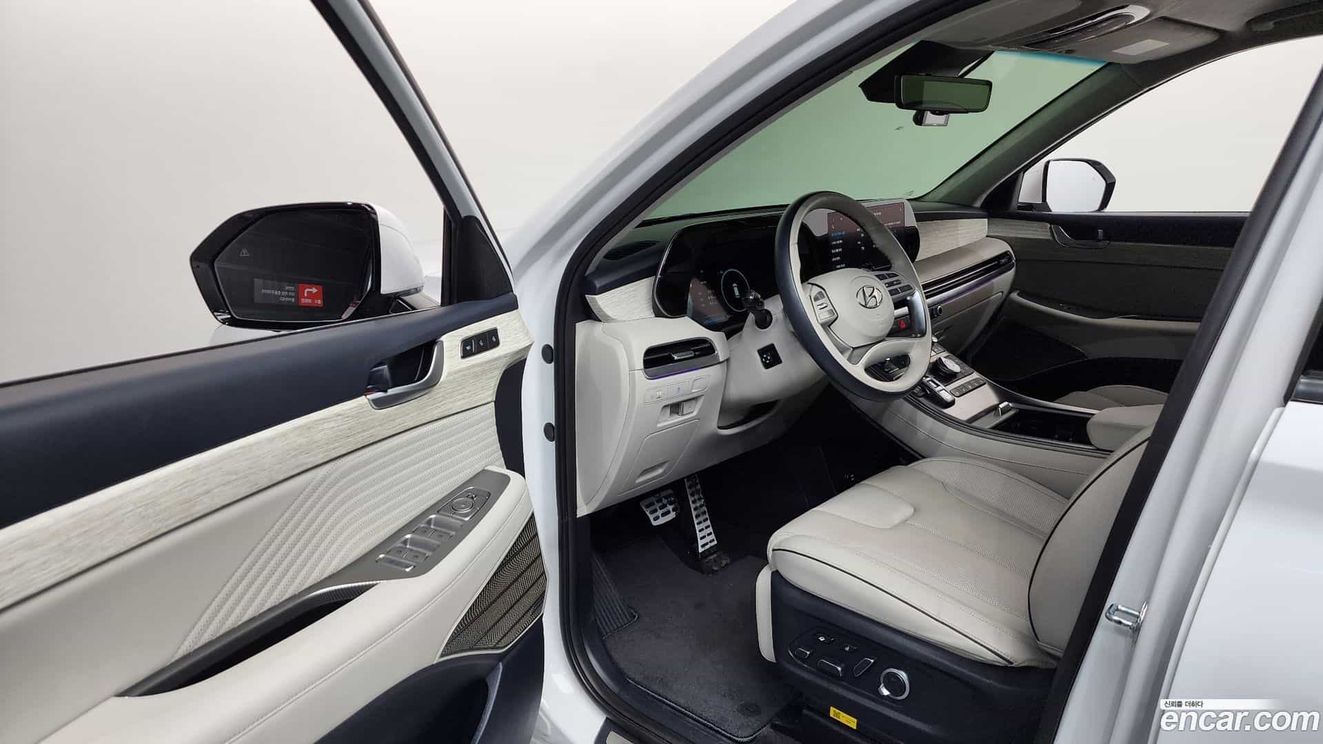 Palisade Hyundai 2023.0-INNER-010