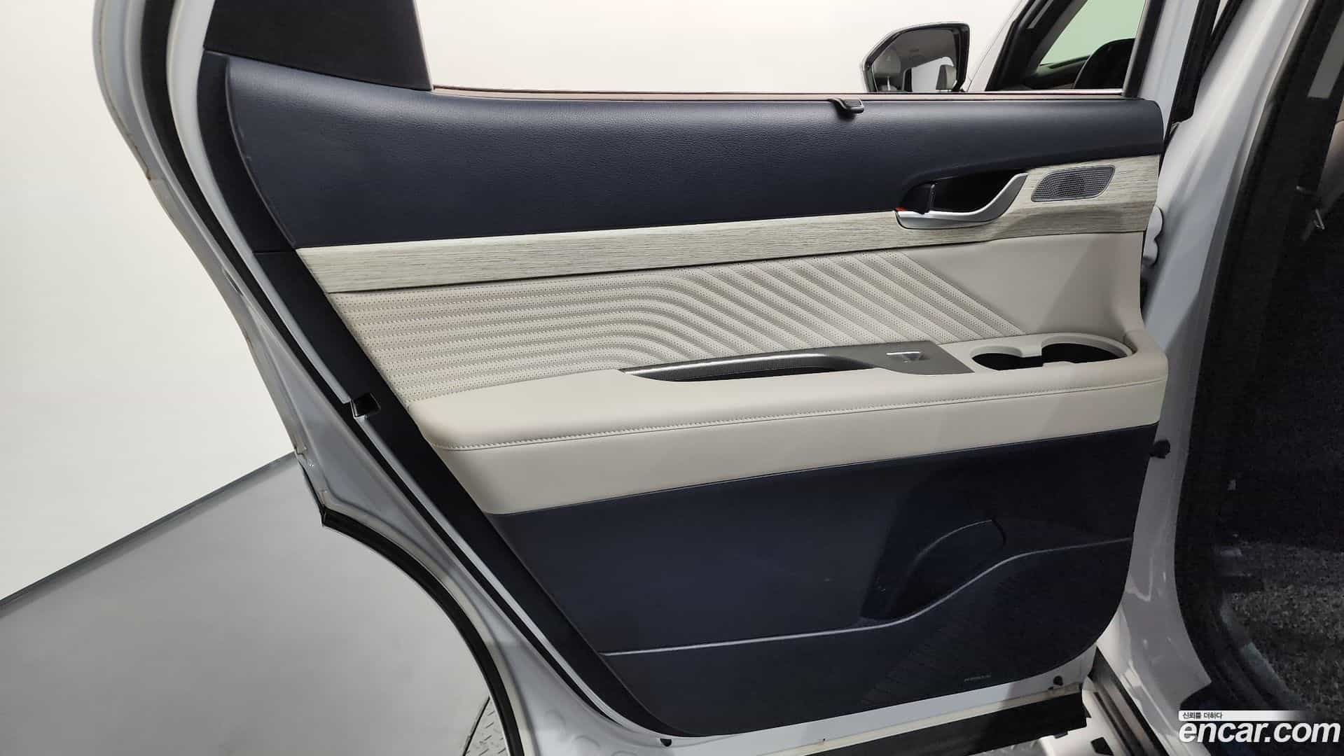 Palisade Hyundai 2023.0-INNER-035