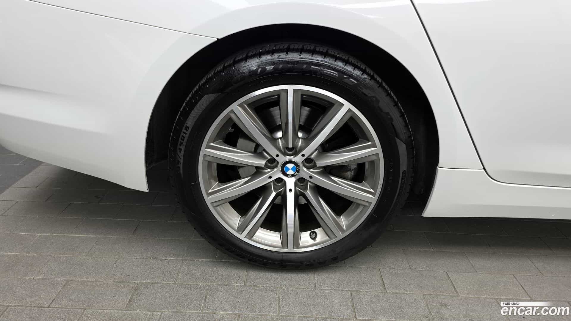 5-Series BMW 2018.11-OUTER-005