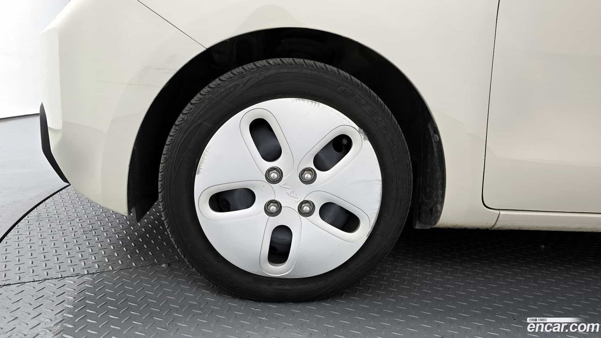 RAY Kia 2023.2-OUTER-005