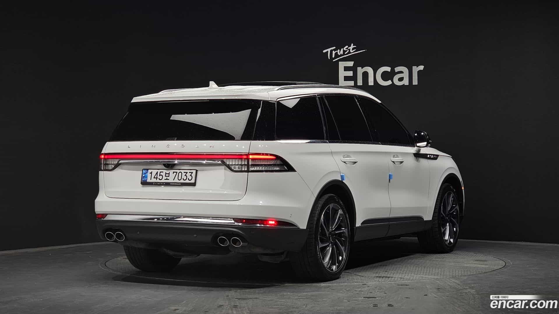 Aviator Lincoln 2021.2-OUTER-002