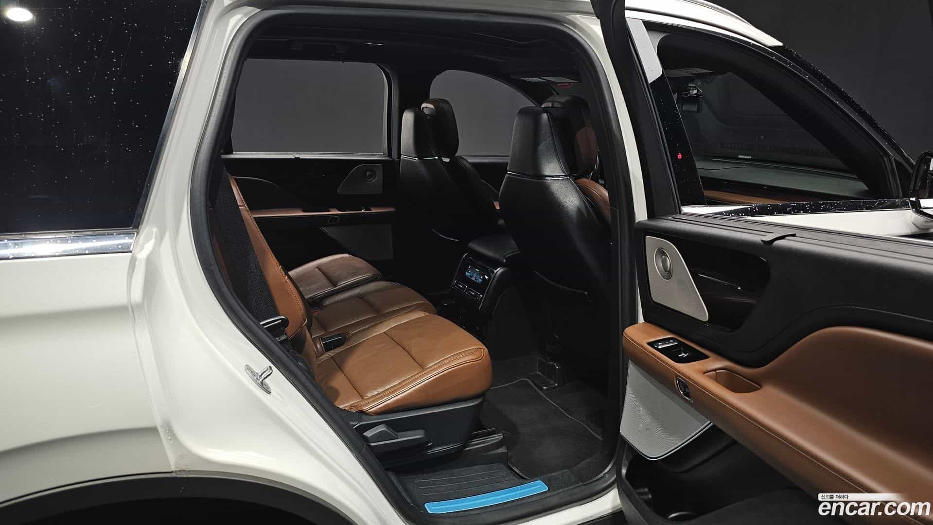 Aviator Lincoln 2021.2-OPTION-045
