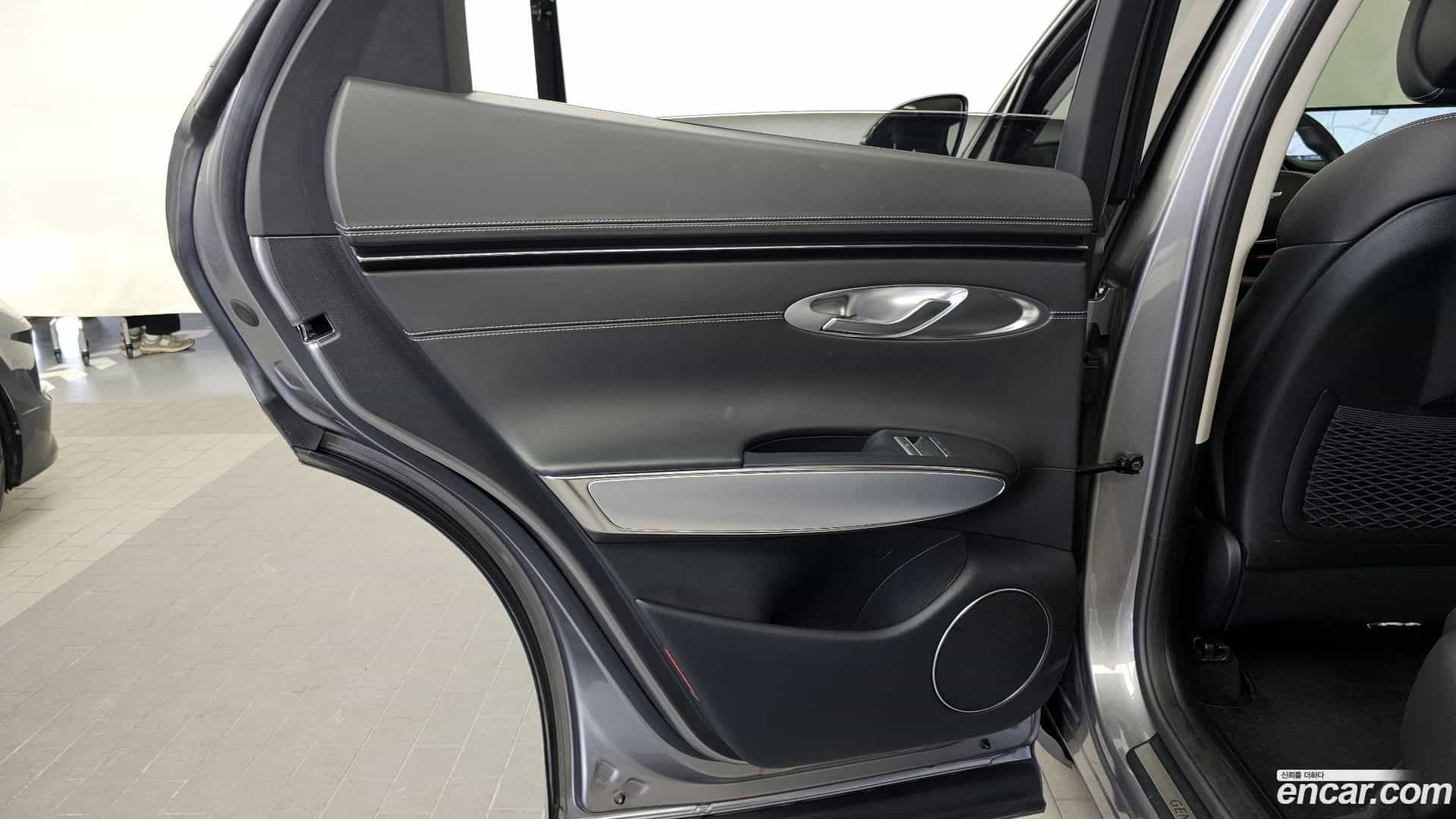 GV70 Genesis 2021.1-INNER-035