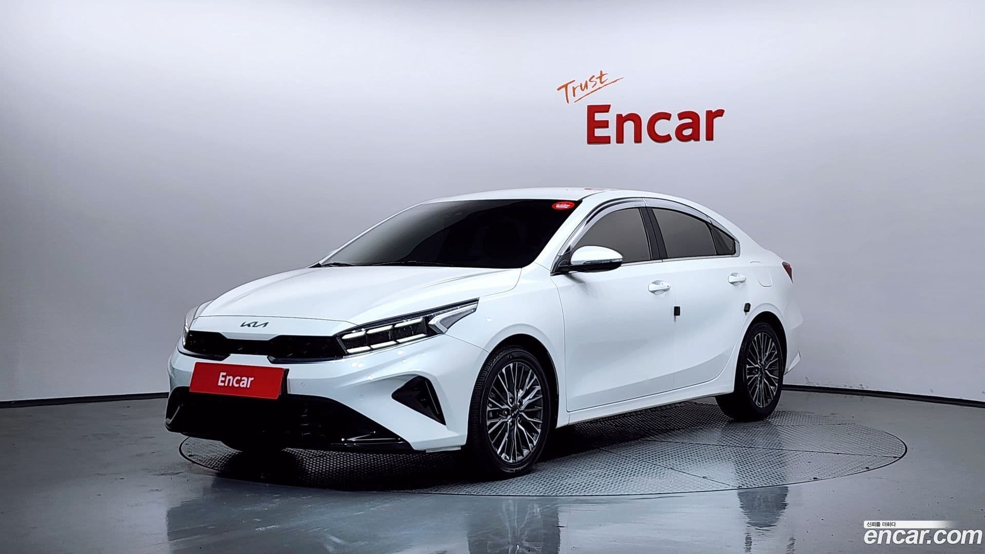 Main__Slider__Photo:K3 Kia 2021.4-0