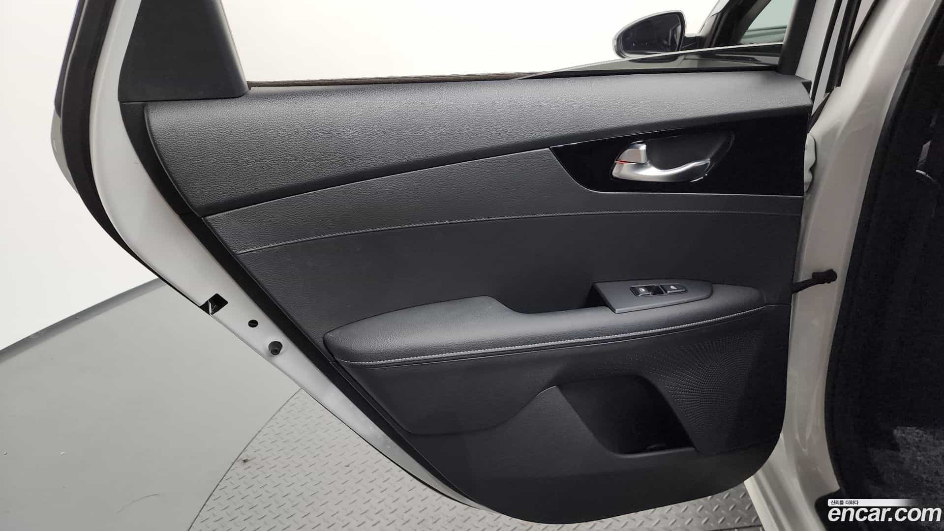 K3 Kia 2021.4-INNER-035