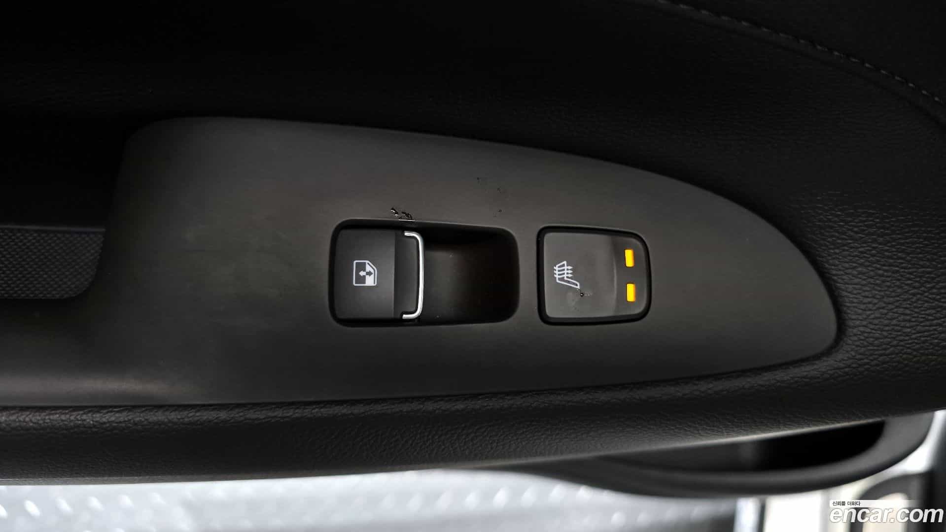 Grandeur Hyundai 2020.3-OPTION-024