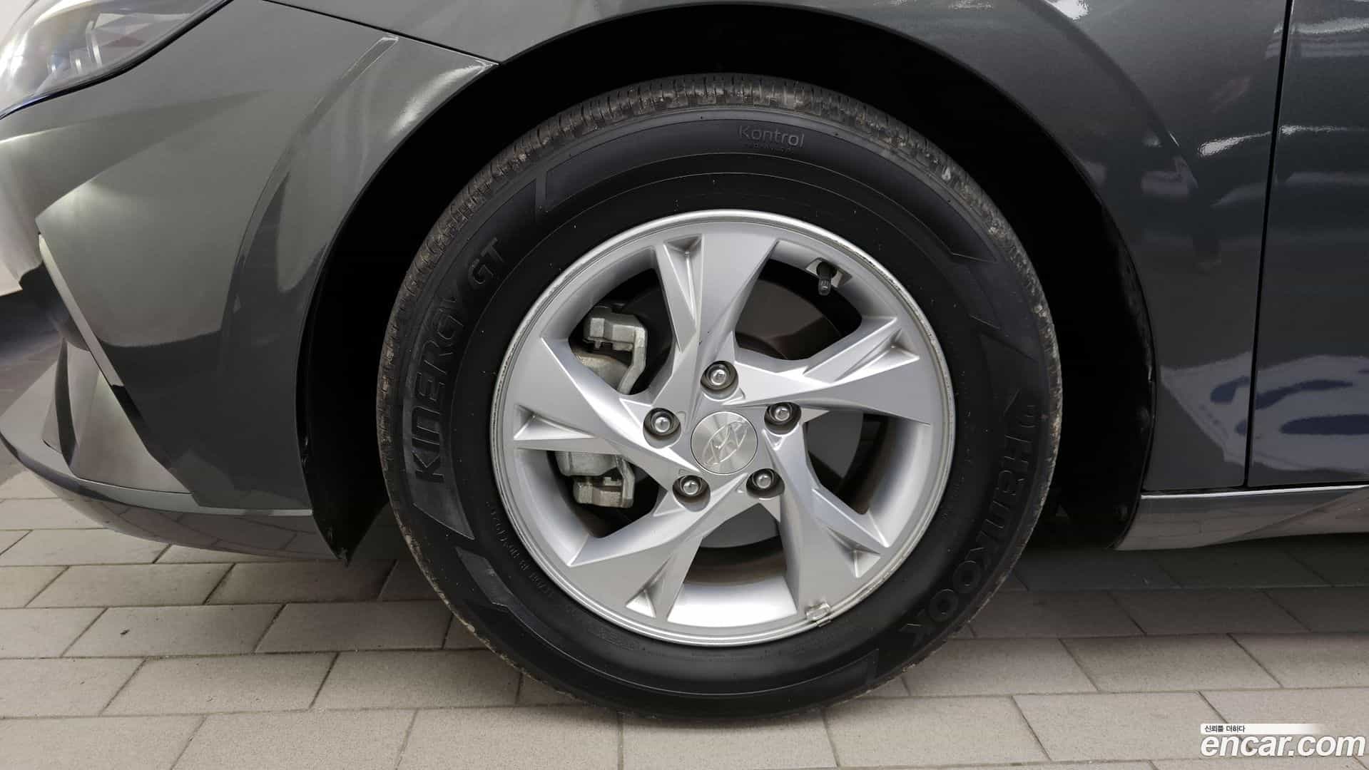 AVANTE Hyundai 2021.5-OUTER-005